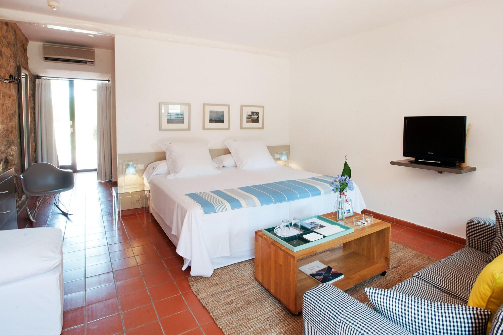Mas Falgarona Hotel Boutique & Spa Авиньонет-де-Пучвентос Экстерьер фото